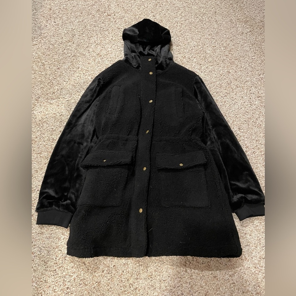 Eden Society size Medium coat